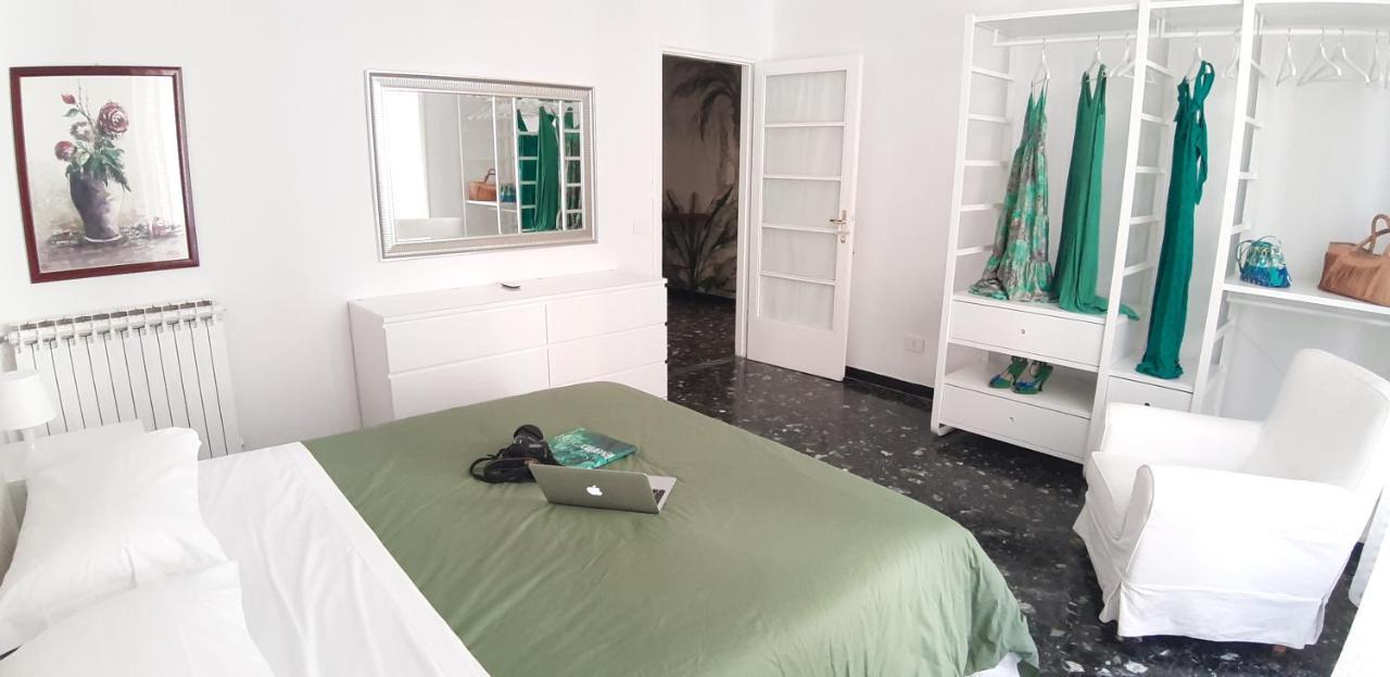 Aquarium By The Sea Apartment เลวานโต ภายนอก รูปภาพ